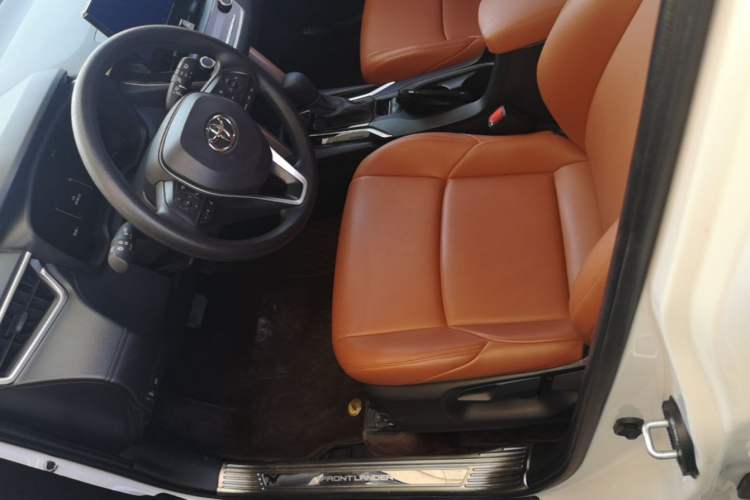 Used Toyota FRONTLANDER 2023 2.0L CVT Leading Edition Left Front Seat
