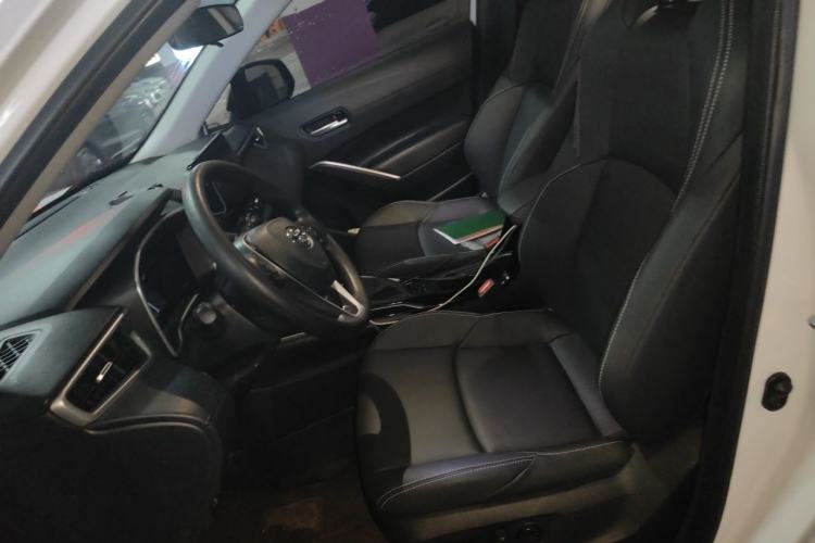 Used Toyota FRONTLANDER 2023 2.0L CVT Luxury Edition Left Front Seat