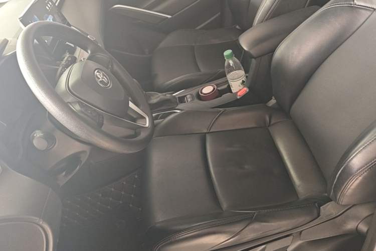 Used Toyota FRONTLANDER 2023 2.0L CVT Elite Edition Left Front Seat