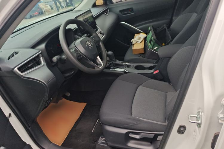 Used Toyota FRONTLANDER 2023 2.0L CVT Leading Edition Left Front Seat