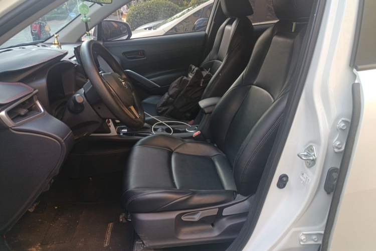 Used Toyota FRONTLANDER 2023 2.0L CVT Elite Edition Left Front Seat