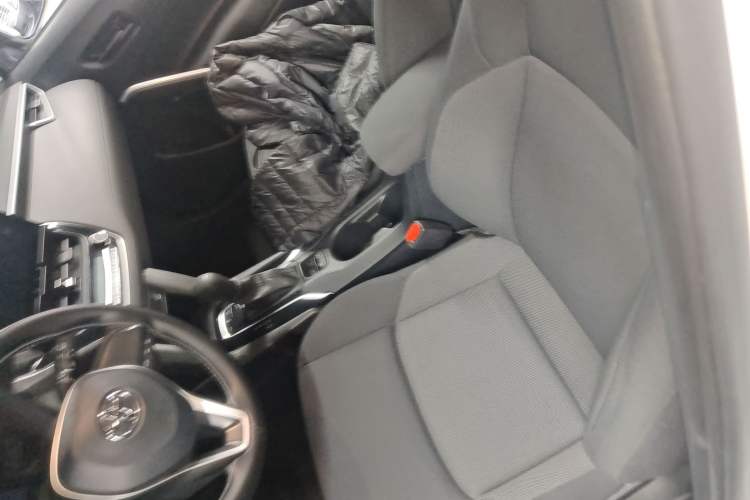 Used Toyota FRONTLANDER 2023 2.0L CVT Elite Edition Left Front Seat