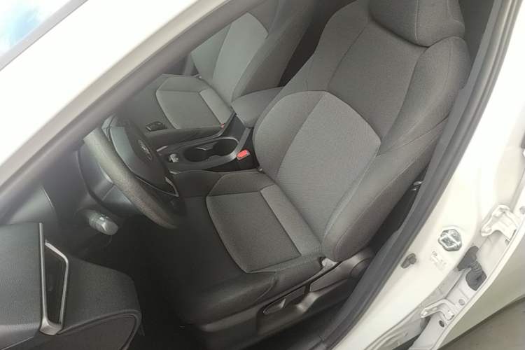 Used Toyota FRONTLANDER 2023 2.0L CVT Leading Edition Left Front Seat