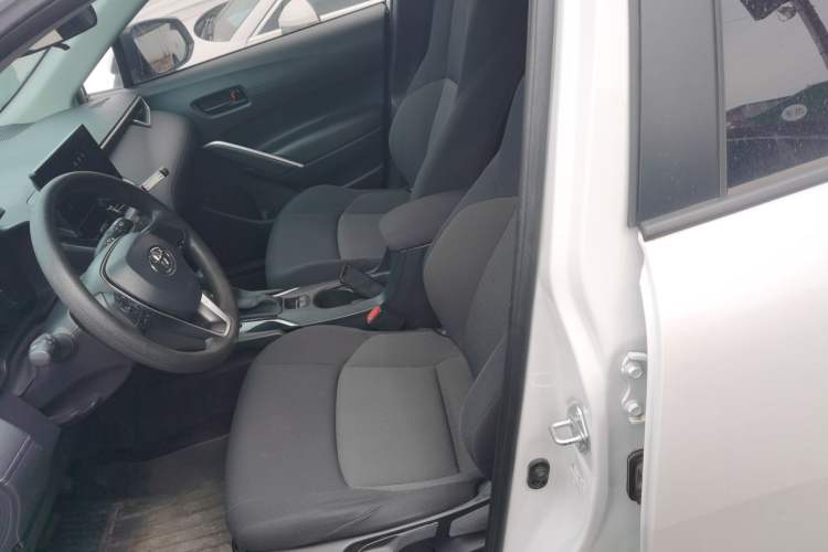 Used Toyota FRONTLANDER 2023 2.0L CVT Elite Edition Left Front Seat
