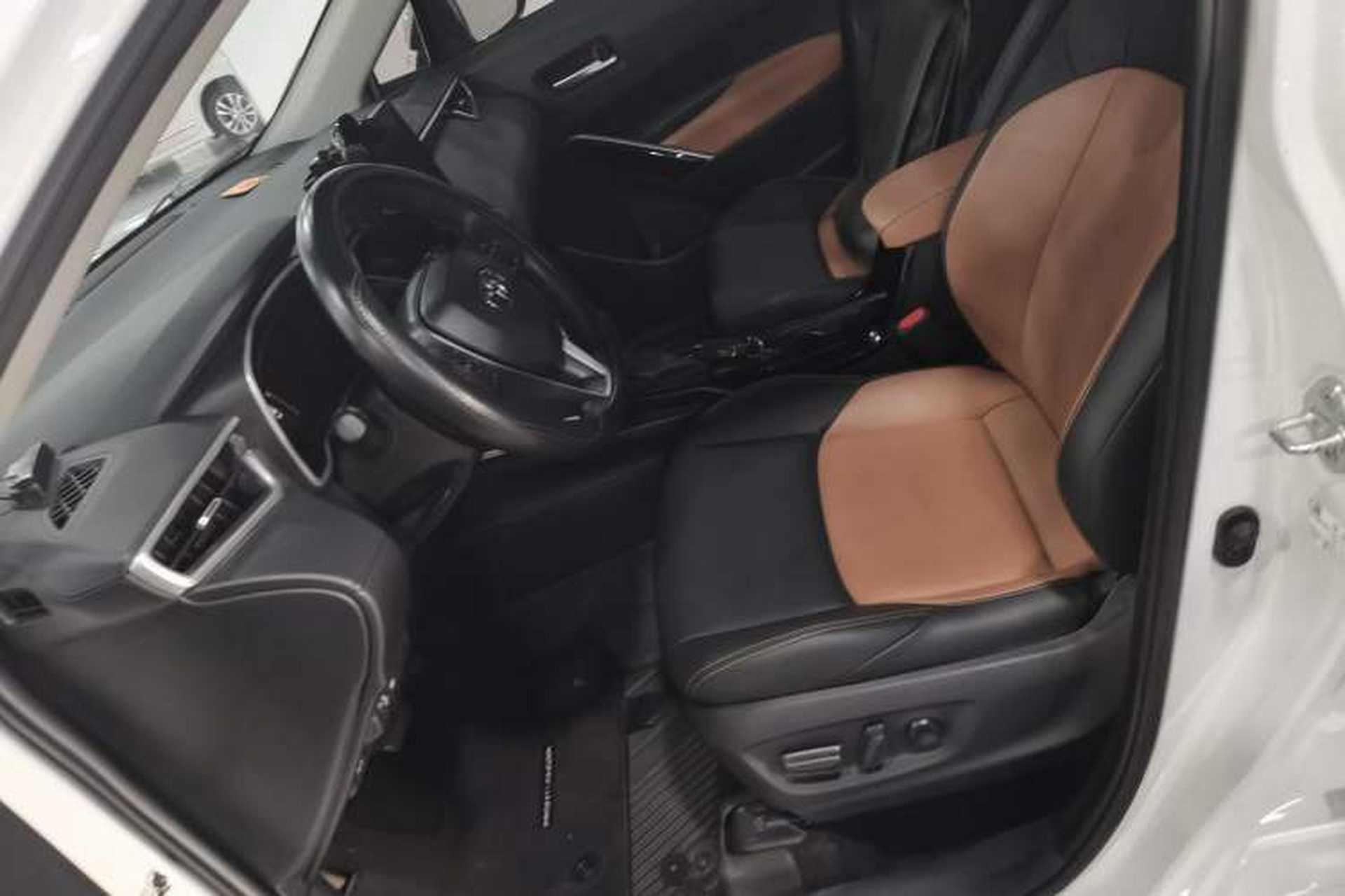 Used Toyota FRONTLANDER 2023 2.0L CVT Sport Edition Left Front Seat