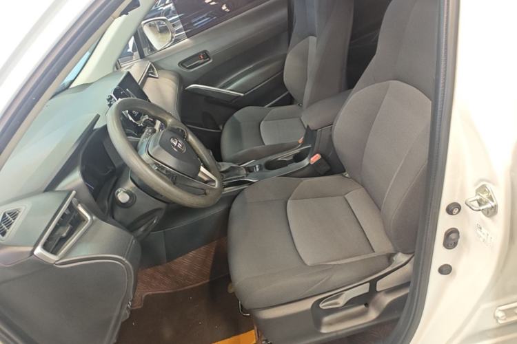 Used Toyota FRONTLANDER 2023 2.0L CVT Elite Edition Left Front Seat