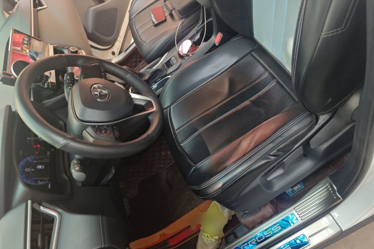 Used Toyota FRONTLANDER 2023 2.0L CVT Elite Edition Left Front Seat