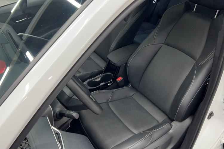 Used Toyota FRONTLANDER 2023 2.0L CVT Luxury Edition Left Front Seat