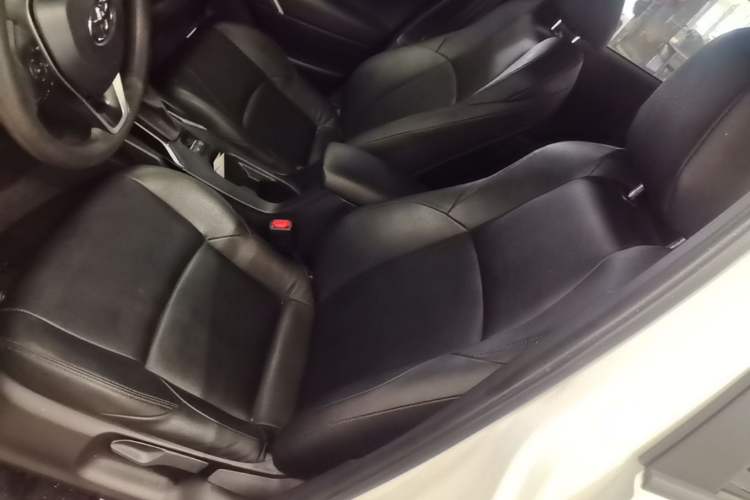 Used Toyota FRONTLANDER 2023 2.0L CVT Elite Edition Left Front Seat