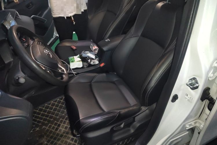 Used Toyota FRONTLANDER 2023 2.0L CVT Leading Edition Left Front Seat
