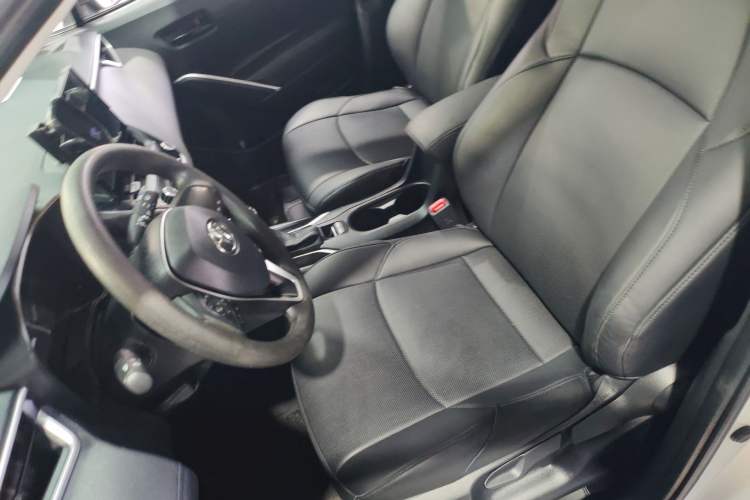 Used Toyota FRONTLANDER 2023 2.0L CVT Elite Edition Left Front Seat