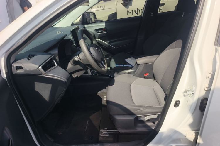 Used Toyota FRONTLANDER 2023 2.0L CVT Elite Edition Left Front Seat
