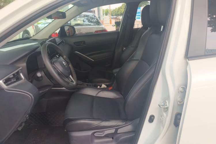 Used Toyota FRONTLANDER 2023 2.0L CVT Elite Edition Left Front Seat