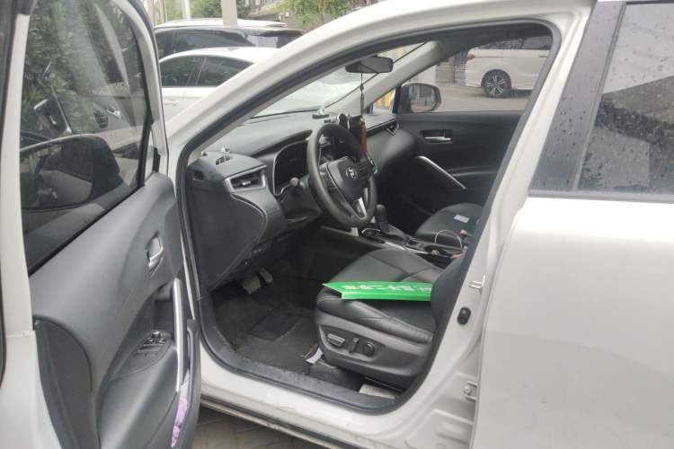Used Toyota FRONTLANDER 2023 2.0L Smart Electric Hybrid Dual-Engine Luxury Edition Left Front Seat