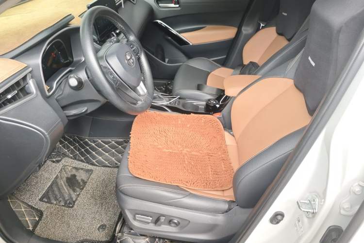 Used Toyota FRONTLANDER 2023 2.0L CVT Sport Edition Left Front Seat