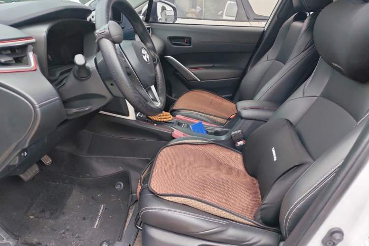 Used Toyota FRONTLANDER 2023 2.0L CVT Elite Edition Left Front Seat