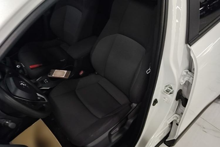 Used Toyota FRONTLANDER 2023 2.0L CVT Elite Edition Left Front Seat