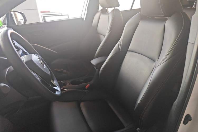 Used Toyota FRONTLANDER 2023 2.0L CVT Elite Edition Left Front Seat