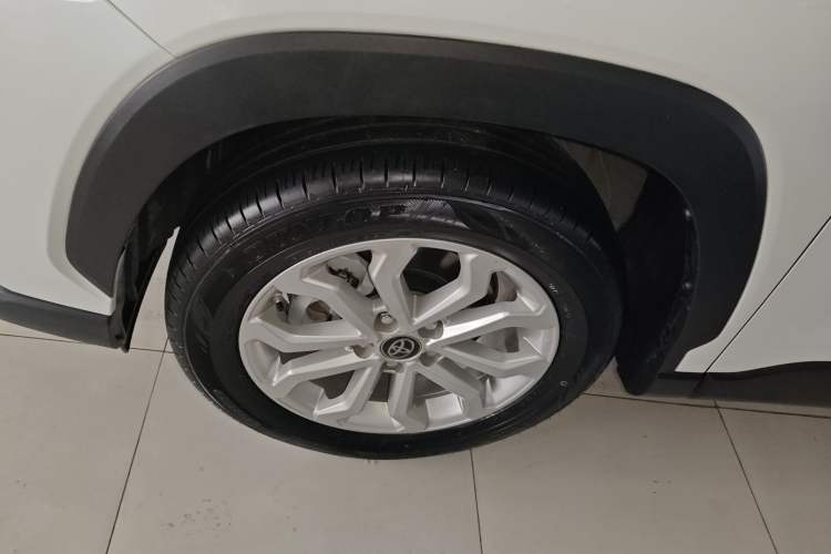 Used Toyota FRONTLANDER 2023 2.0L CVT Leading Edition Left Front Wheel Hub