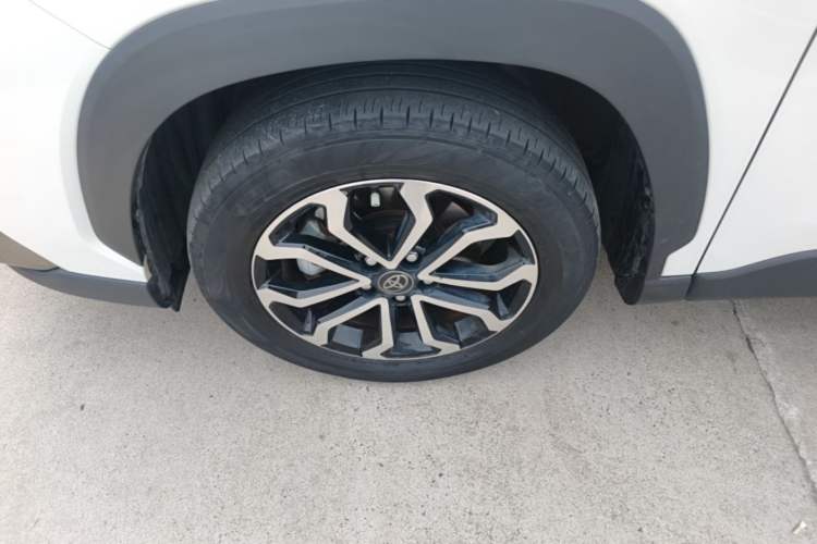 Used Toyota FRONTLANDER 2023 2.0L CVT Luxury Edition Left Front Wheel Hub