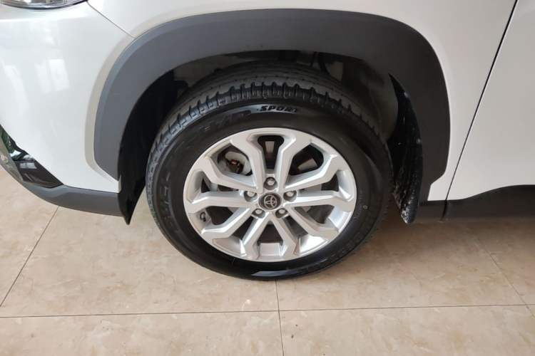 Used Toyota FRONTLANDER 2023 2.0L CVT Leading Edition Left Front Wheel Hub