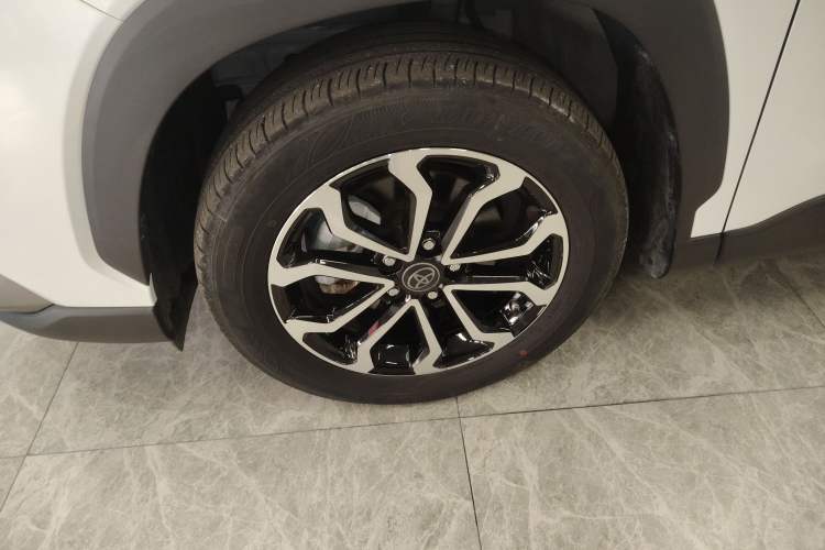 Used Toyota FRONTLANDER 2023 2.0L Smart Electric Hybrid Dual-Engine Deluxe Version Left Front Wheel Hub