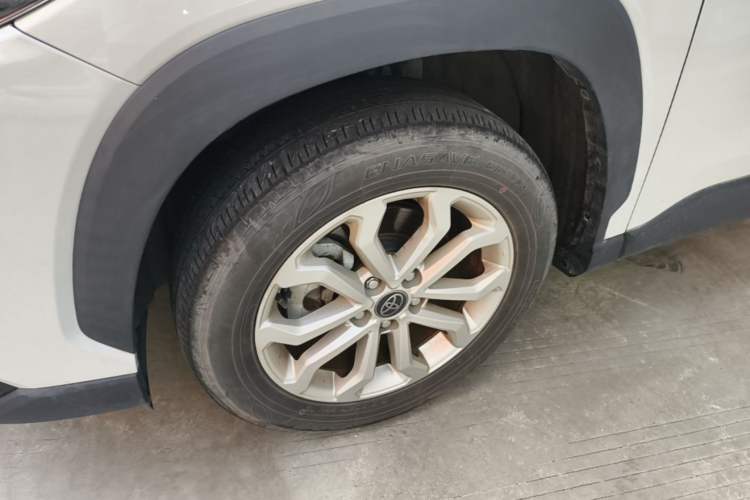 Used Toyota FRONTLANDER 2023 2.0L CVT Elite Edition Left Front Wheel Hub