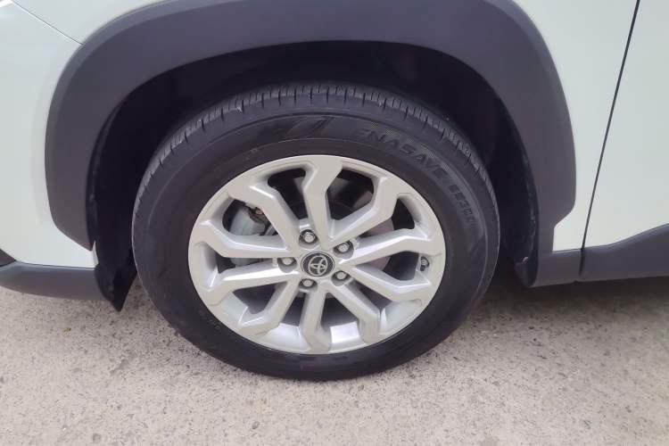 Used Toyota FRONTLANDER 2023 2.0L CVT Elite Edition Left Front Wheel Hub