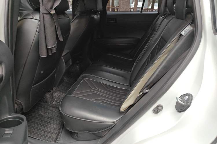 Used Toyota FRONTLANDER 2023 2.0L Smart Electric Hybrid Dual-Engine Leading Edition Left Rear Seat