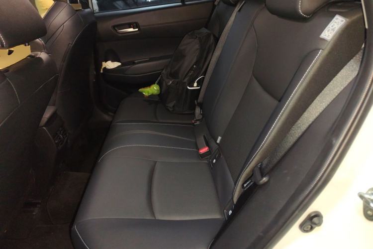 Used Toyota FRONTLANDER 2023 2.0L Smart Electric Hybrid Dual-Engine Luxury Edition Left Rear Seat