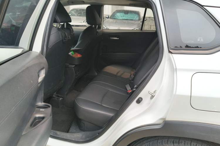 Used Toyota FRONTLANDER 2023 2.0L Smart Electric Hybrid Dual-Engine Luxury Edition Left Rear Seat