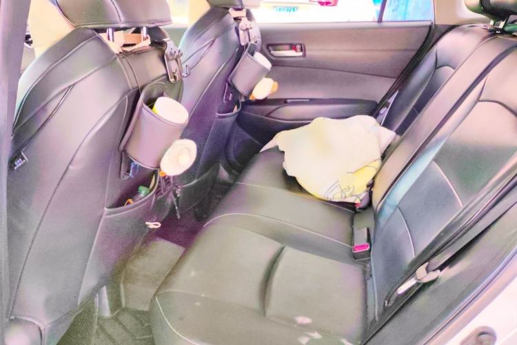 Used Toyota FRONTLANDER 2023 2.0L Smart Electric Hybrid Dual-Engine Luxury Edition Left Rear Seat