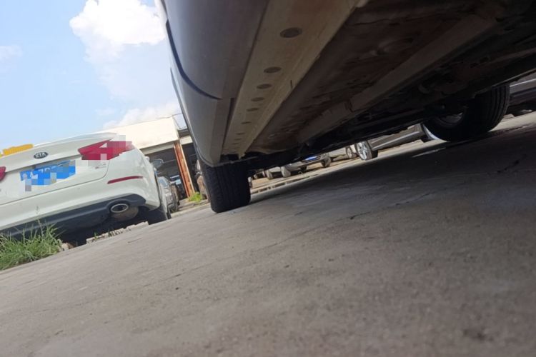 Used Toyota FRONTLANDER 2023 2.0L CVT Elite Edition Left Side Sill