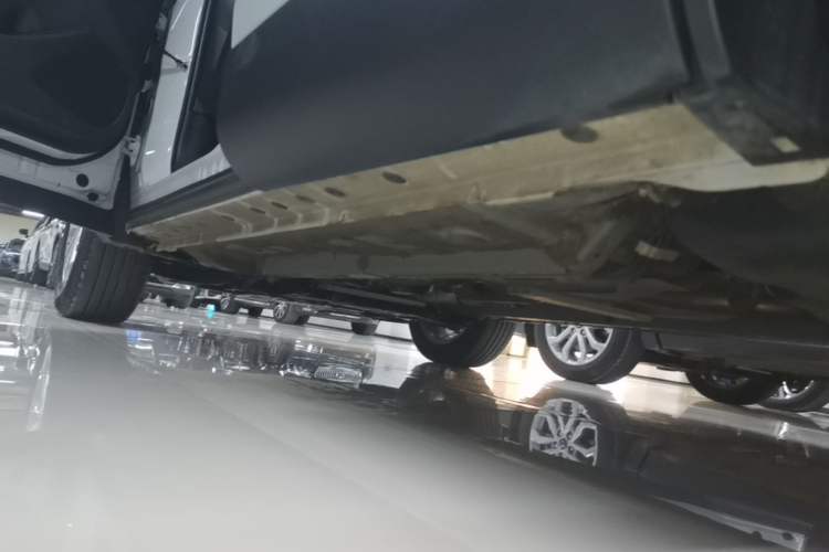 Used Toyota FRONTLANDER 2023 2.0L CVT Elite Edition Left Side Sill