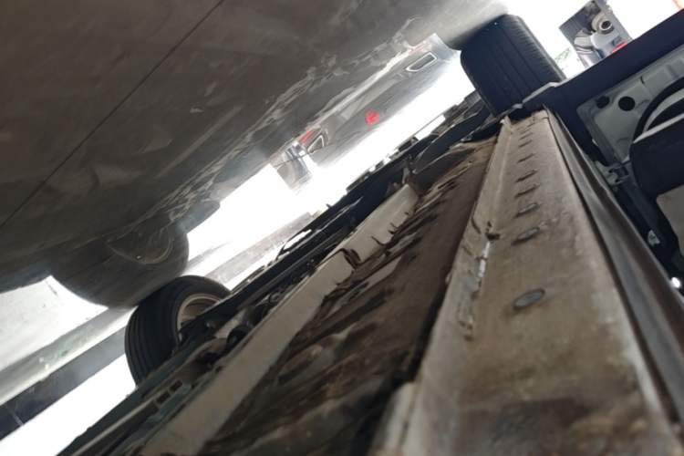 Used Toyota FRONTLANDER 2023 2.0L CVT Elite Edition Left Side Sill