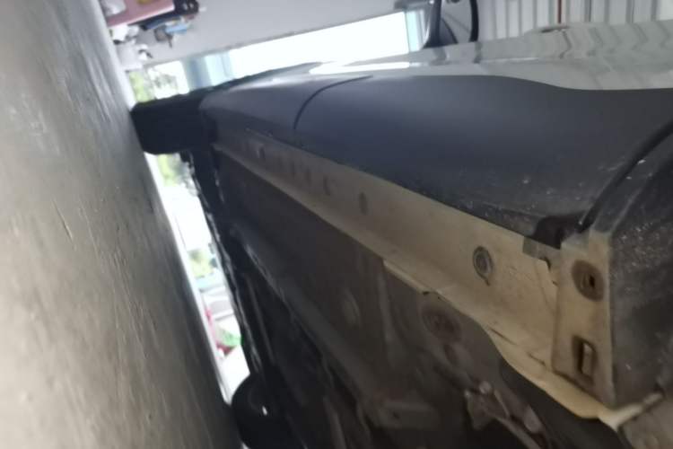 Used Toyota FRONTLANDER 2023 2.0L CVT Elite Edition Left Side Sill