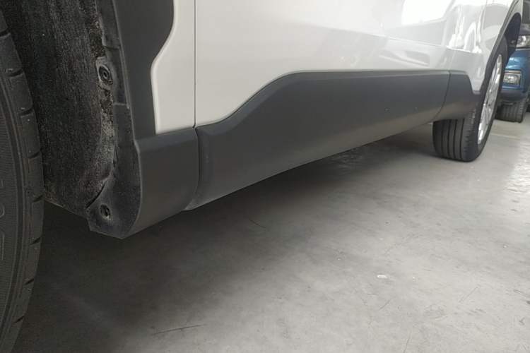 Used Toyota FRONTLANDER 2023 2.0L CVT Leading Edition Left Side Sill
