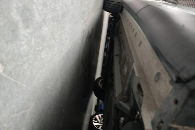 Used Toyota FRONTLANDER 2023 2.0L CVT Elite Edition Left Side Sill