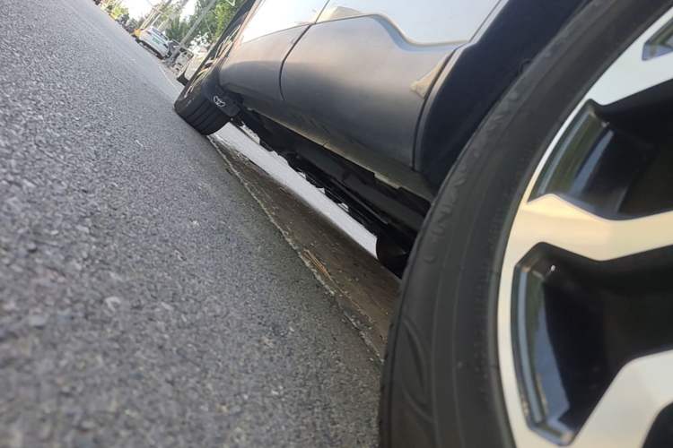 Used Toyota FRONTLANDER 2023 2.0L CVT Luxury Edition Left Side Sill