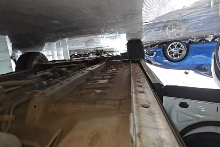 Used Toyota FRONTLANDER 2023 2.0L CVT Elite Edition Left Side Sill