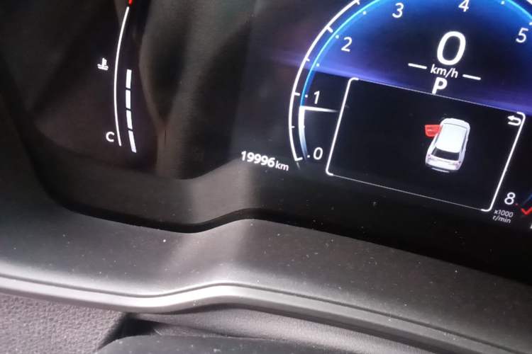 Used Toyota FRONTLANDER 2023 2.0L CVT Elite Edition Odometer Close Up