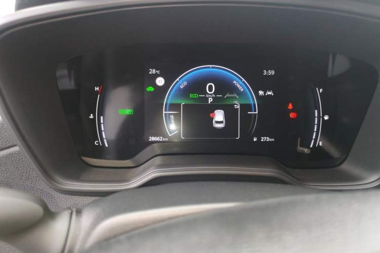 Used Toyota FRONTLANDER 2023 2.0L Smart Electric Hybrid Dual-Engine Leading Edition Odometer Close Up