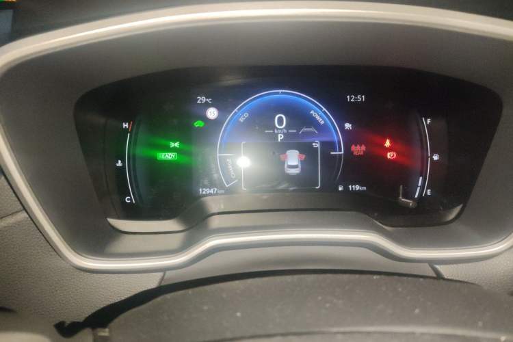 Used Toyota FRONTLANDER 2023 2.0L Smart Electric Hybrid Dual-Engine Luxury Edition Odometer Close Up