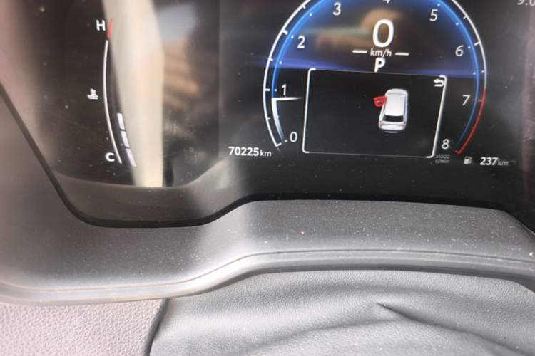 Used Toyota FRONTLANDER 2023 2.0L CVT Elite Edition Odometer Close Up