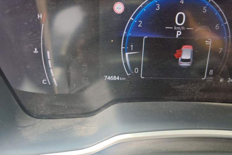Used Toyota FRONTLANDER 2023 2.0L CVT Luxury Edition Odometer Close Up