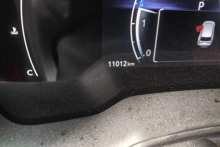 Used Toyota FRONTLANDER 2023 2.0L CVT Elite Edition Odometer Close Up