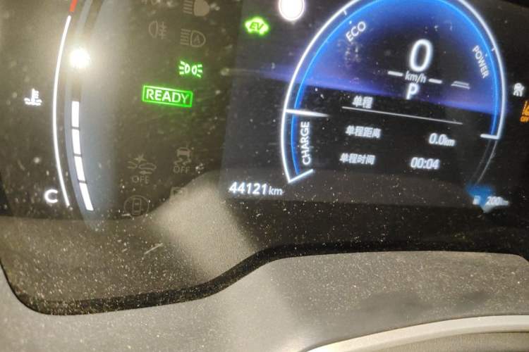 Used Toyota FRONTLANDER 2023 2.0L Smart Electric Hybrid Dual-Engine Luxury Edition Odometer Close Up