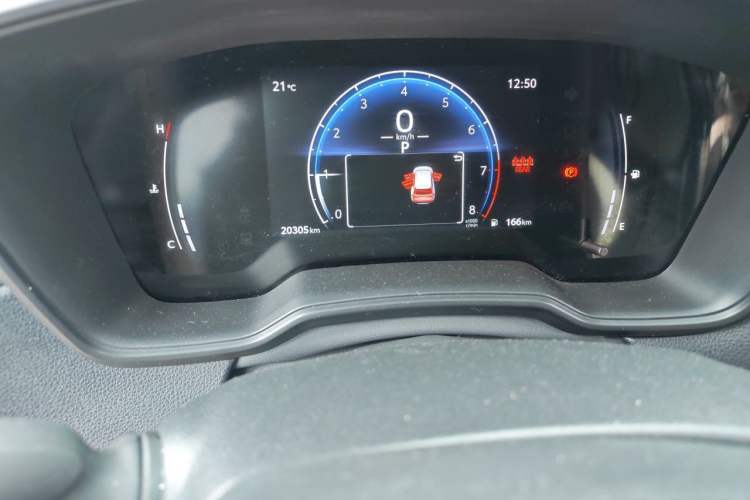 Used Toyota FRONTLANDER 2023 2.0L CVT Elite Edition Odometer Close Up