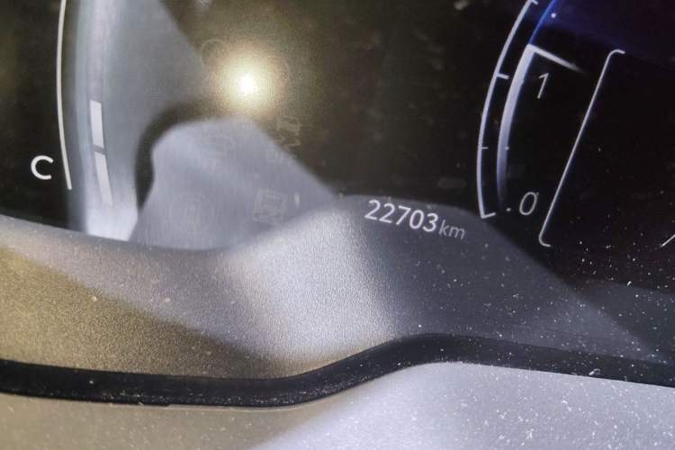 Used Toyota FRONTLANDER 2023 2.0L CVT Elite Edition Odometer Close Up