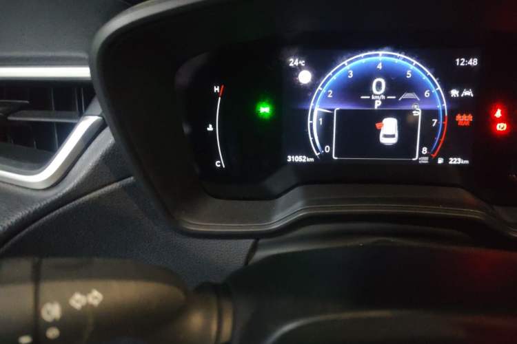 Used Toyota FRONTLANDER 2023 2.0L CVT Leading Edition Odometer Close Up